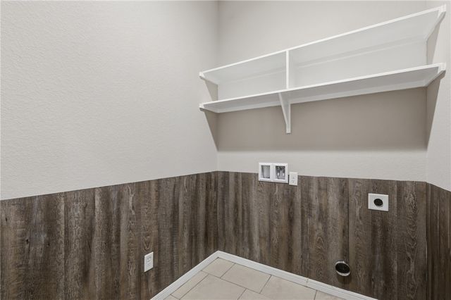 2612 Kinnersley Court, College Station, TX 77845