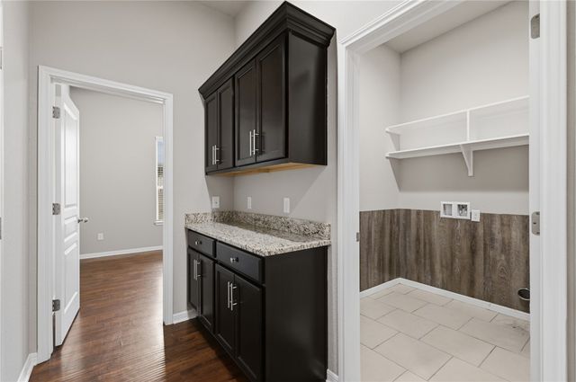 2612 Kinnersley Court, College Station, TX 77845