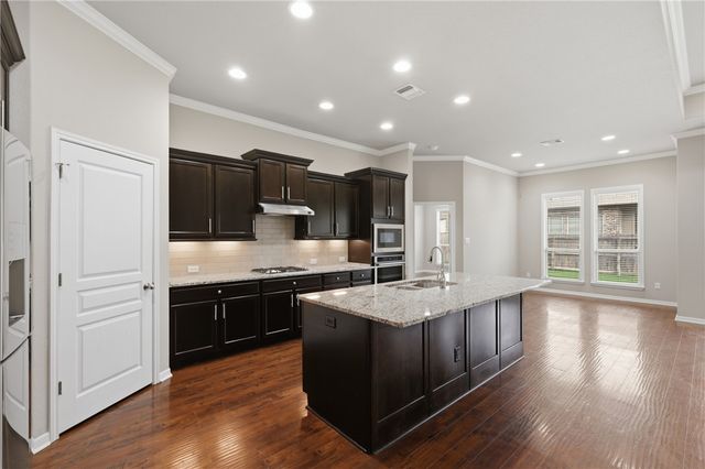 2612 Kinnersley Court, College Station, TX 77845