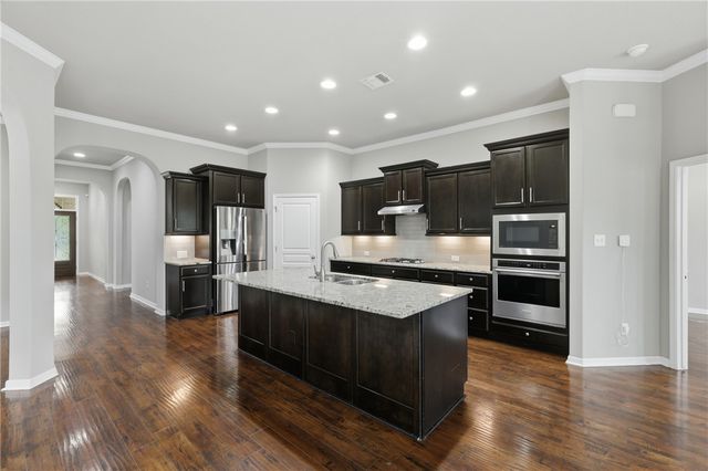 2612 Kinnersley Court, College Station, TX 77845