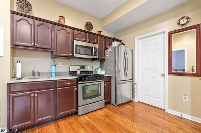 512 Township Line Rd, Hillsborough Twp., NJ 08844