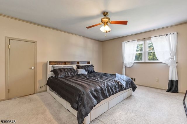 512 Township Line Rd, Hillsborough Twp., NJ 08844