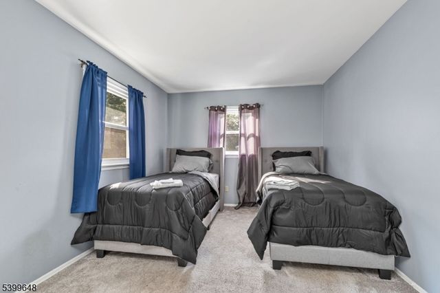 512 Township Line Rd, Hillsborough Twp., NJ 08844