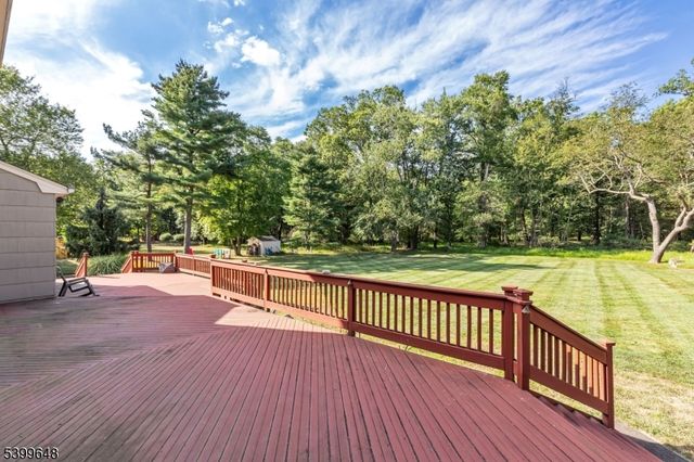 512 Township Line Rd, Hillsborough Twp., NJ 08844