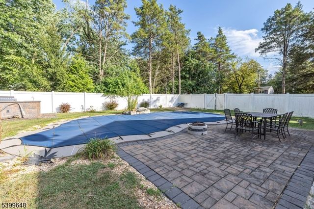 512 Township Line Rd, Hillsborough Twp., NJ 08844