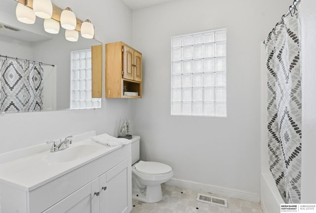 701 3rd Avenue, Plattsmouth, NE 68048