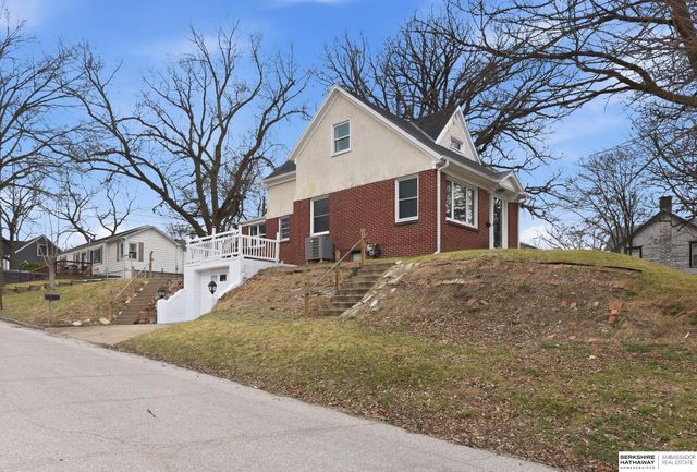 701 3rd Avenue, Plattsmouth, NE 68048