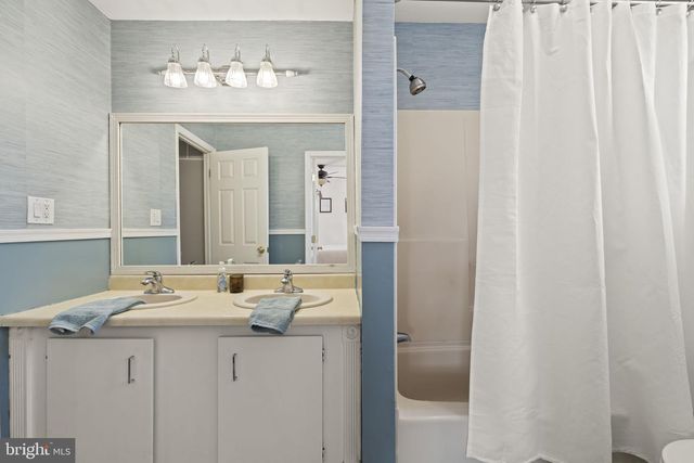 402 BRUCE RD, Cherry Hill, NJ 08034