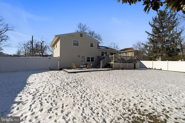 402 BRUCE RD, Cherry Hill, NJ 08034