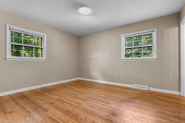3500 E Lee Street, Greensboro, NC 27406