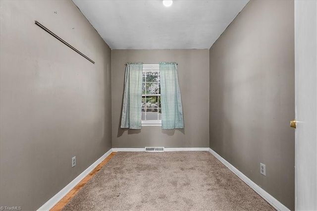 3500 E Lee Street, Greensboro, NC 27406