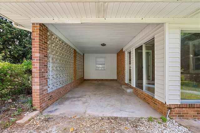 3500 E Lee Street, Greensboro, NC 27406