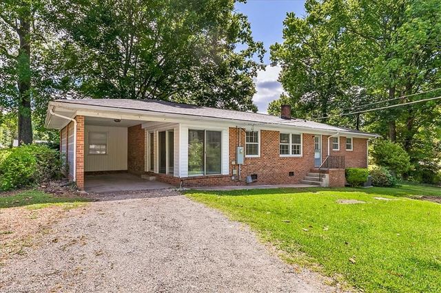 3500 E Lee Street, Greensboro, NC 27406