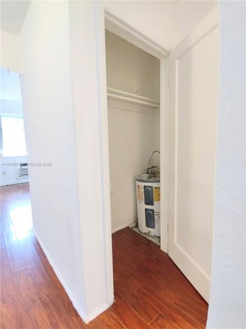 1565 SW 6th Street, Miami, FL 33135