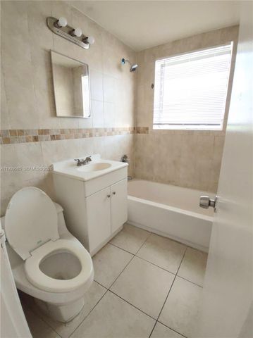 1565 SW 6th Street, Miami, FL 33135