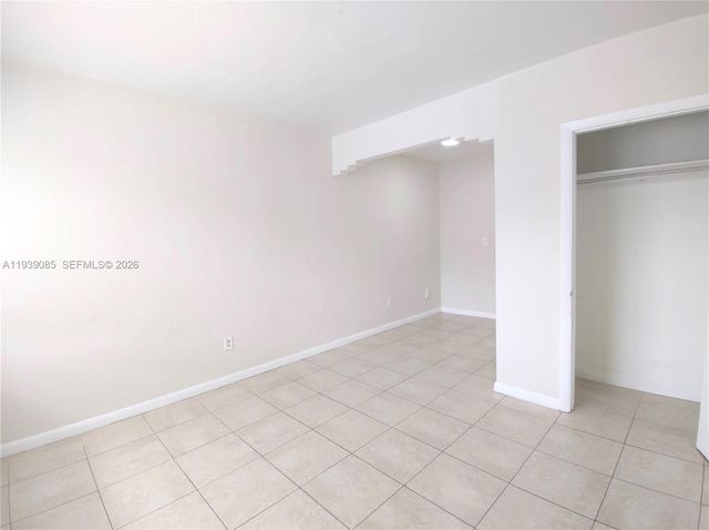 1565 SW 6th Street, Miami, FL 33135
