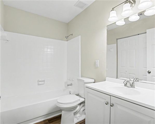 1074 New Haven Drive SW, Marietta, GA 30064