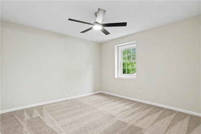 1074 New Haven Drive SW, Marietta, GA 30064