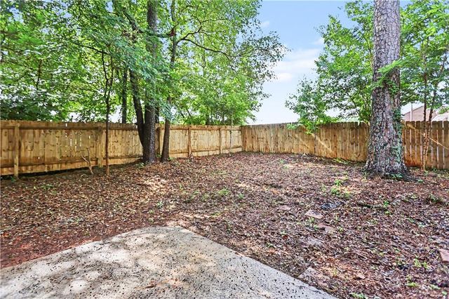 1074 New Haven Drive SW, Marietta, GA 30064