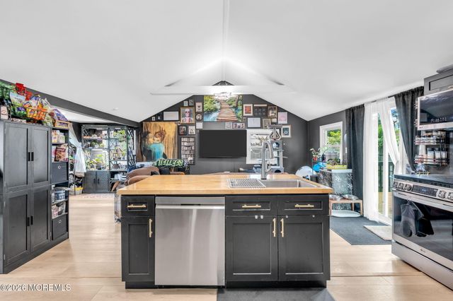 1744 Whitcomb Road, Forked River, NJ 08731