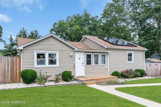 1744 Whitcomb Road, Forked River, NJ 08731