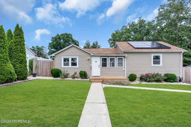 1744 Whitcomb Road, Forked River, NJ 08731