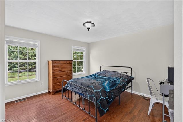 1032 Windward LN, Suffolk, VA 23435
