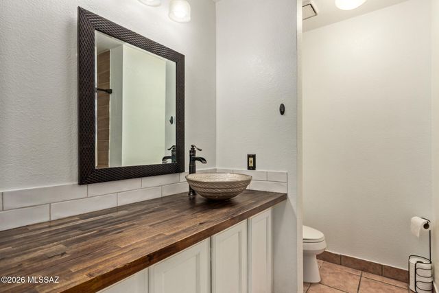 7992 S Lennox Lane, Tucson, AZ 85747