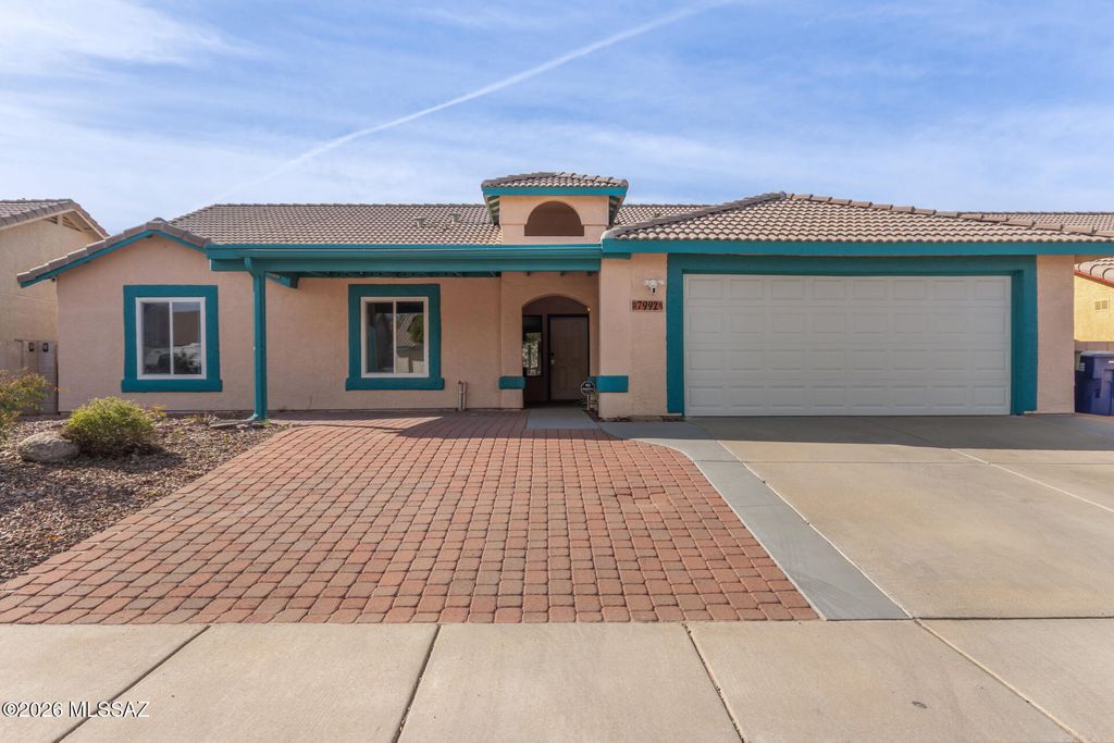 7992 S Lennox Lane, Tucson, AZ 85747