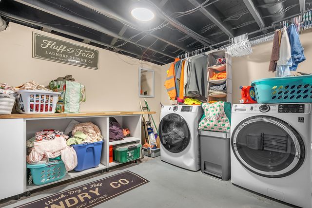 480 Grove Avenue, Valparaiso, IN 46385