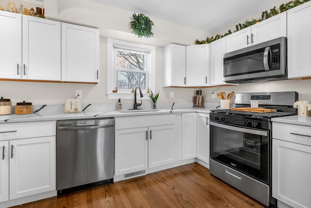 480 Grove Avenue, Valparaiso, IN 46385