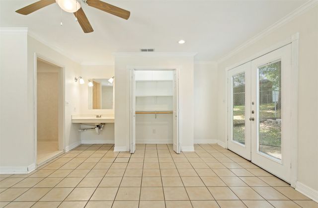 3303 Shenandoah Drive, Tyler, TX 75701