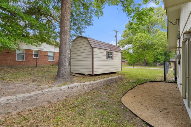 3303 Shenandoah Drive, Tyler, TX 75701