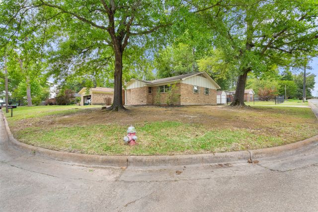 3303 Shenandoah Drive, Tyler, TX 75701
