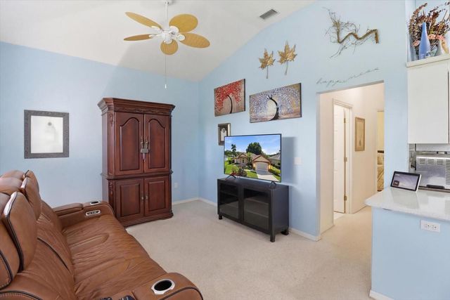 168 W ROMANY LOOP, Beverly Hills, FL 34465