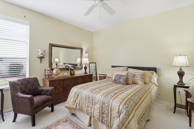 168 W ROMANY LOOP, Beverly Hills, FL 34465