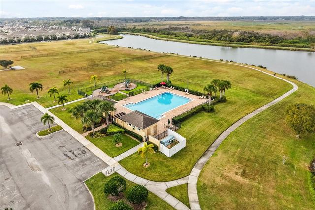 4801 APPLE BLOSSOM LANE, St Cloud, FL 34771