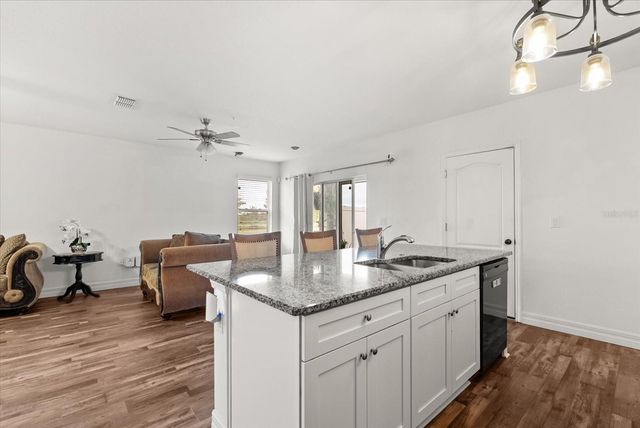 4801 APPLE BLOSSOM LANE, St Cloud, FL 34771