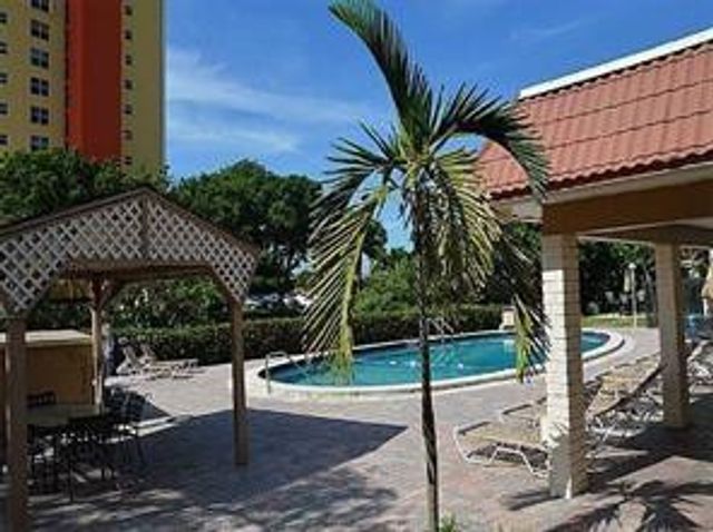 124 NE 19th Court 116B, Wilton Manors, FL 33305