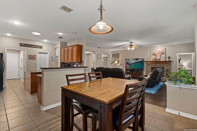 266 MAIDSTONE CV, Cibolo, TX 78108