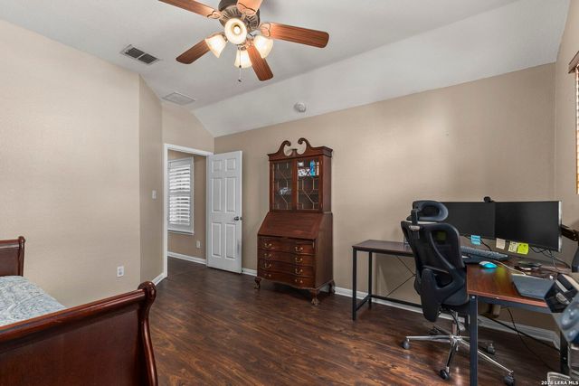 266 MAIDSTONE CV, Cibolo, TX 78108