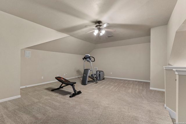 266 MAIDSTONE CV, Cibolo, TX 78108