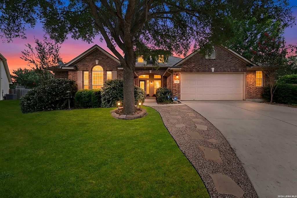 266 MAIDSTONE CV, Cibolo, TX 78108