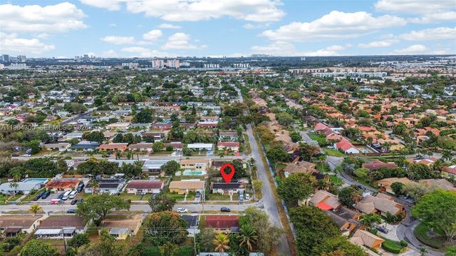 1110 NE 204th Ter, Miami, FL 33179