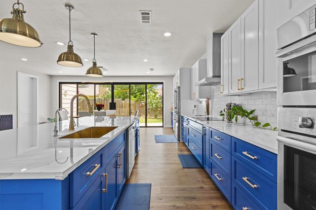 4604 Gray Fox DR, Austin, TX 78759