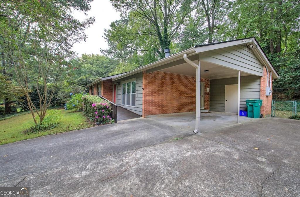 1990 Glenroy Place SE, Smyrna, GA 30080 — photo 4