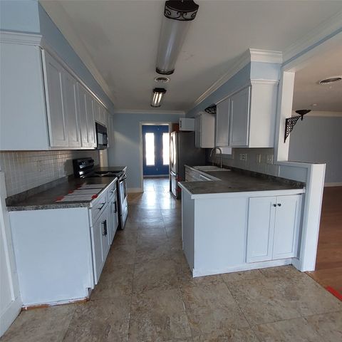 7 Post Oak Trail, Greenville, TX 75402