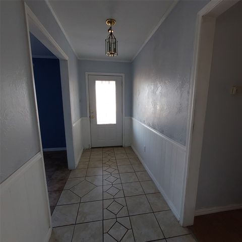 7 Post Oak Trail, Greenville, TX 75402