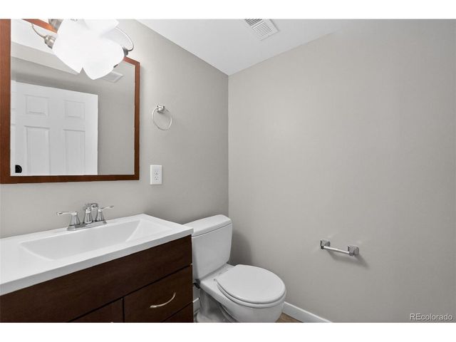 1650 Trenton St, Denver, CO 80220