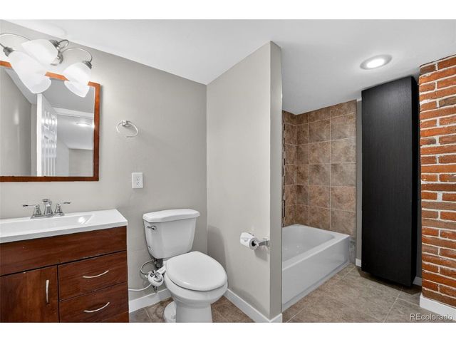 1650 Trenton St, Denver, CO 80220